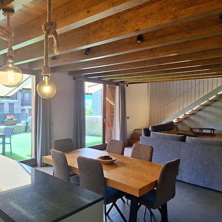 Apartament "Enclau" Turismo Rural Cal Rialla Ливия Екстериор снимка